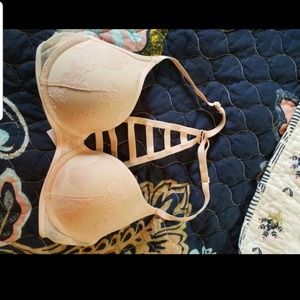 Like new Victoria’s Secret Pink bra